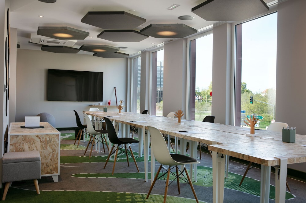 Aloft Strasbourg Etoile 40/50
