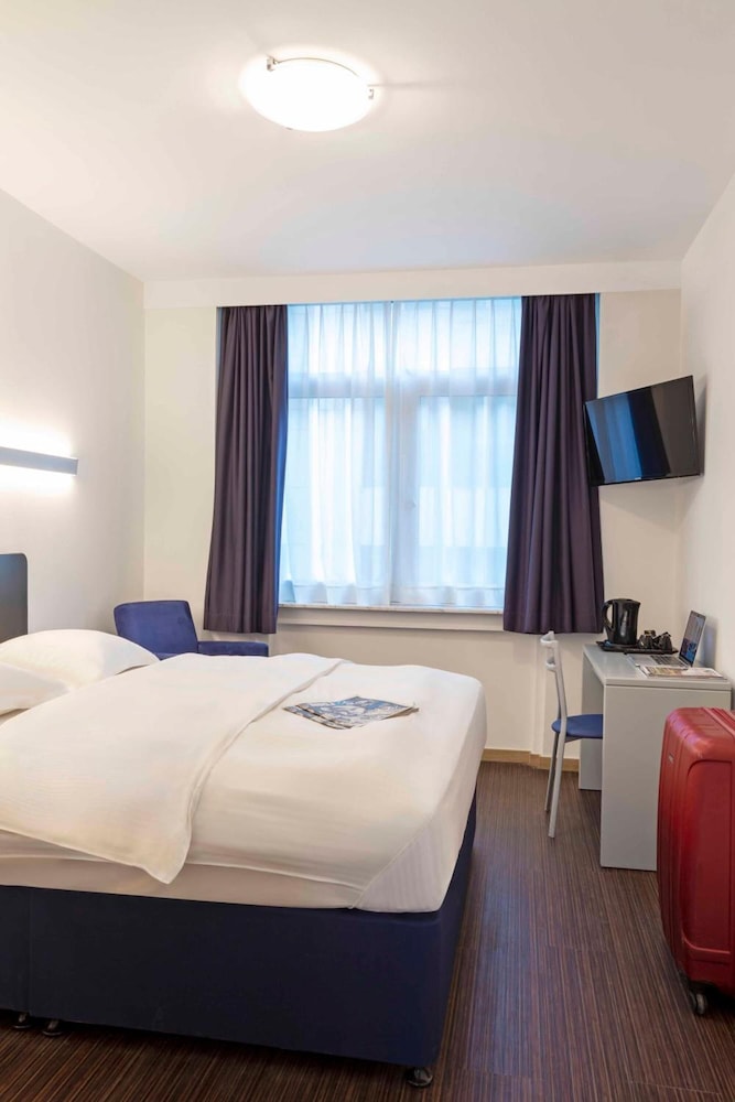 Argus Hotel Brussels 7/26