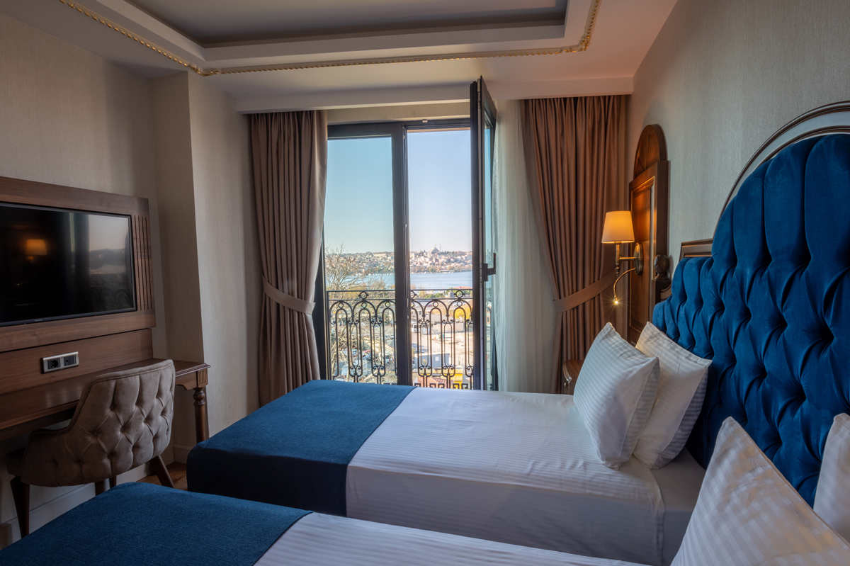 غرفة سوبيريور بسريرين منفصلين بإطلالة على البحر، Bvs Bosphorus Hotel Pera 3/5