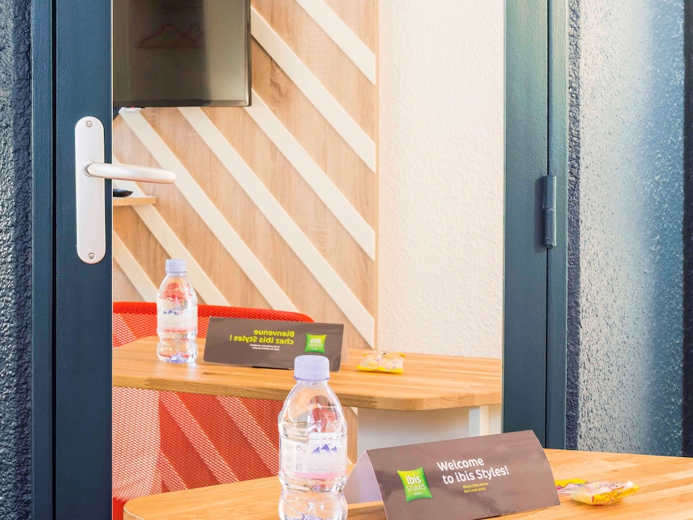 Ibis Styles Rouen Val-de-Reuil 49/78