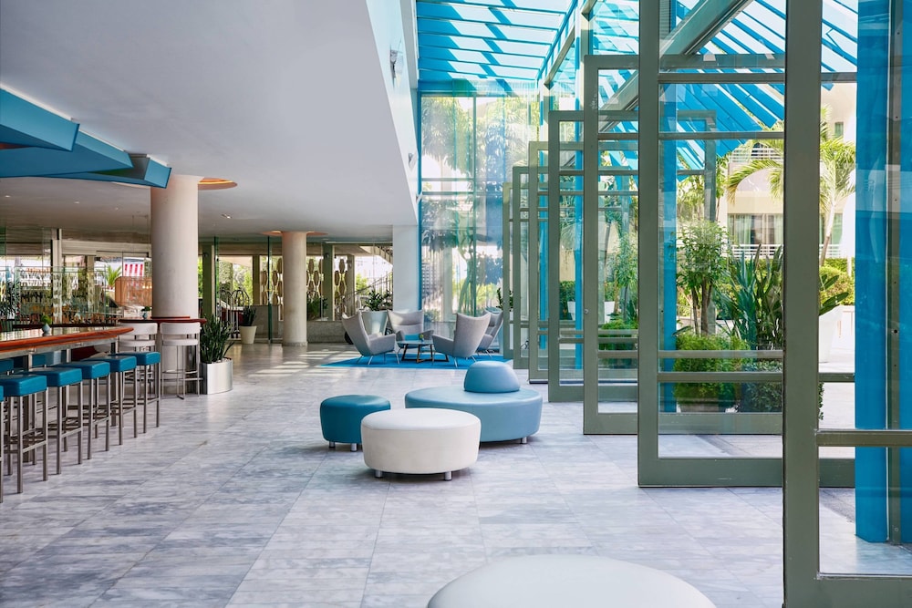 La Concha Renaissance San Juan Resort 31/32