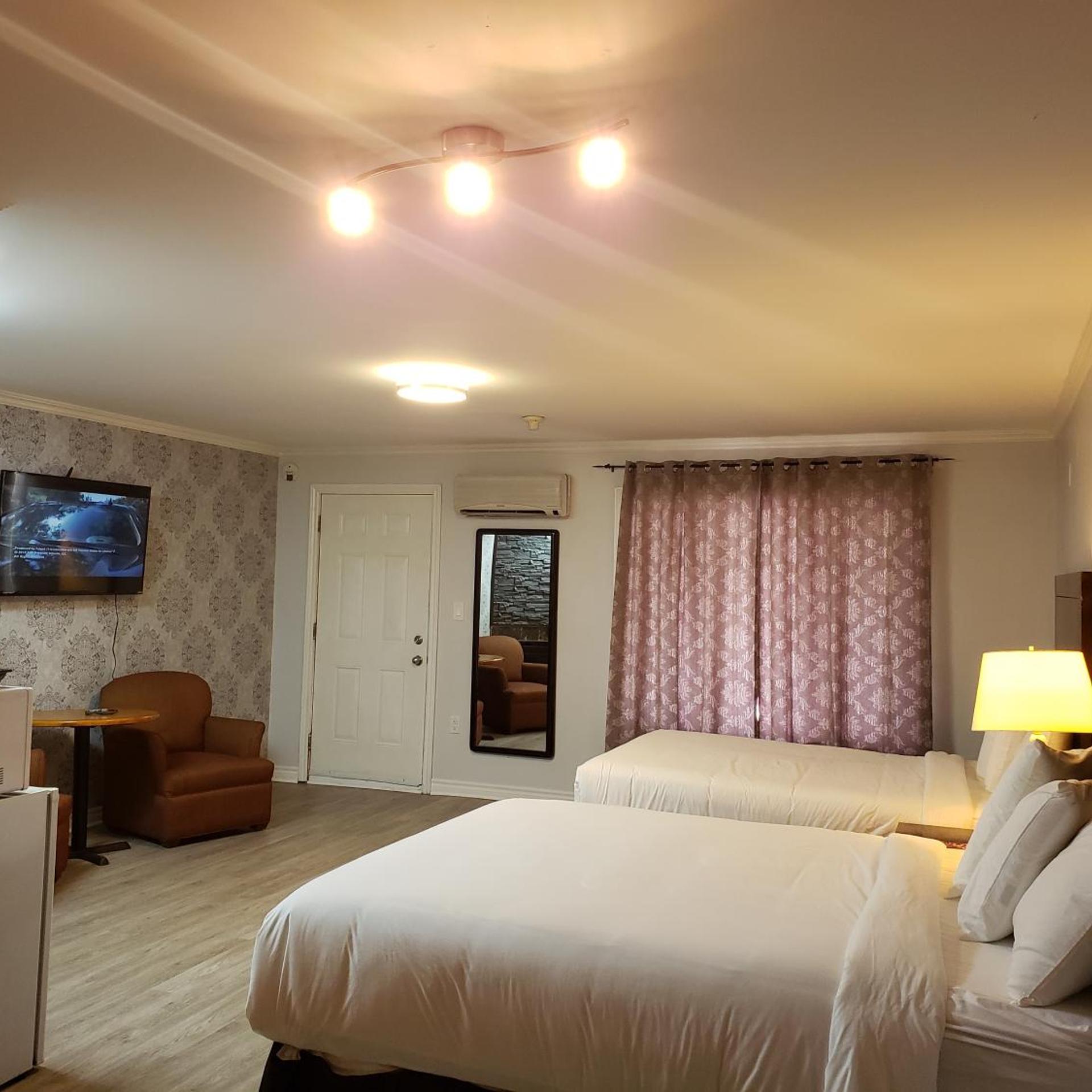 Regency Inn & Suites 5/33