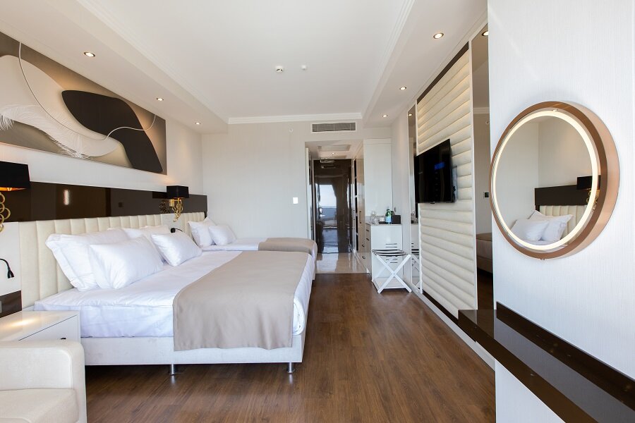 Deluxe Room Single Use