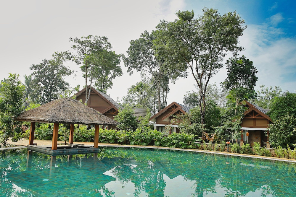 Morickap Resort 45/50