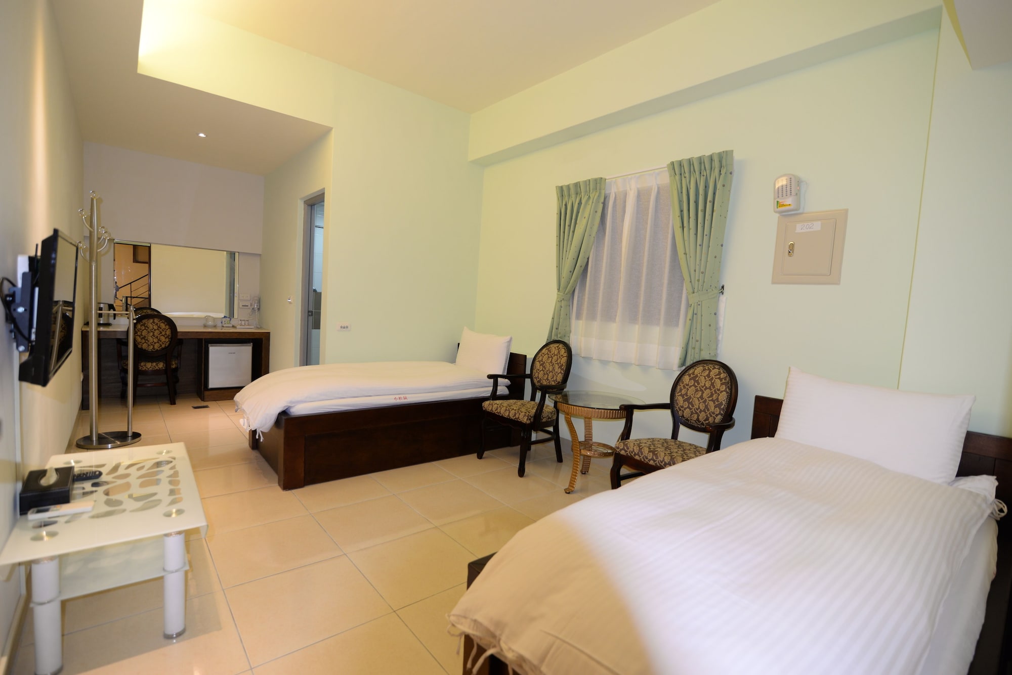 STANDARD, TWIN BEDS
