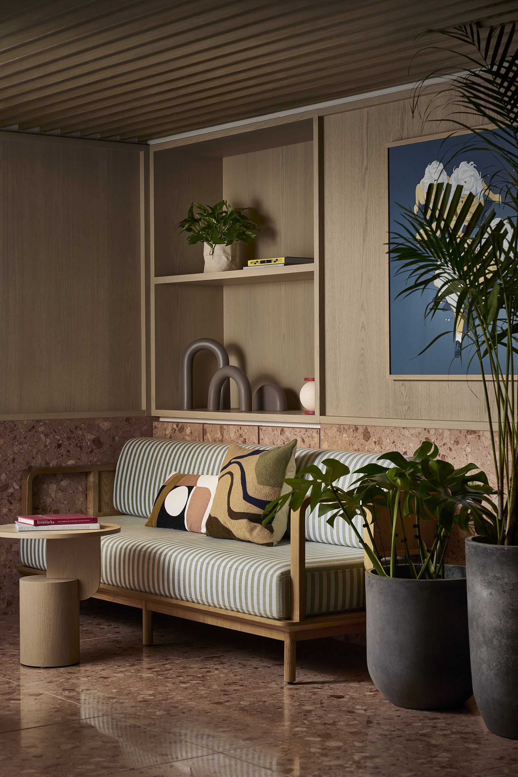 YingnFlo, Wesley Admiralty, Hong Kong by Langham Hospitality Group 25/32