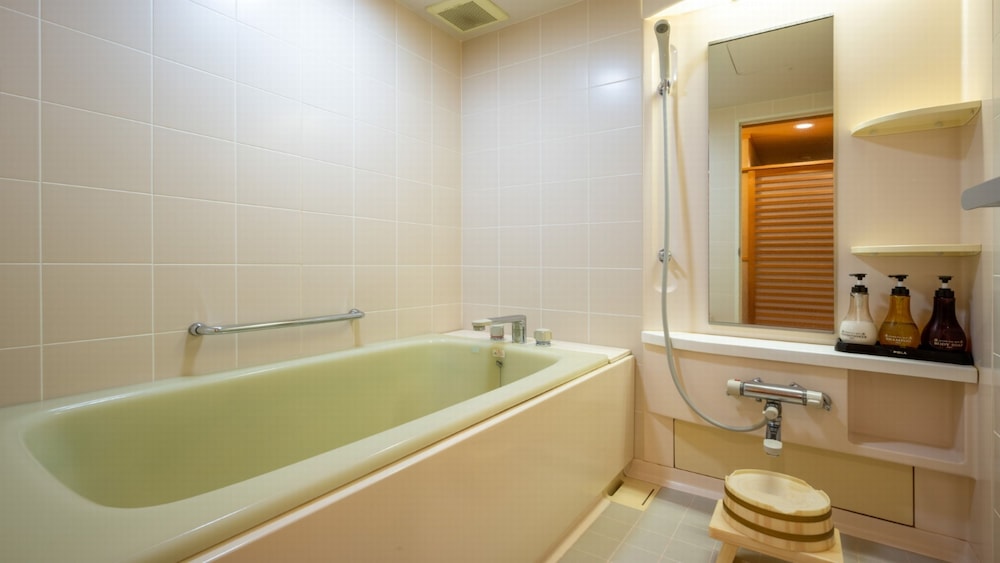 Japanese, Modern, Chic, Twin Beds, 2 Futon Beds, Tatami