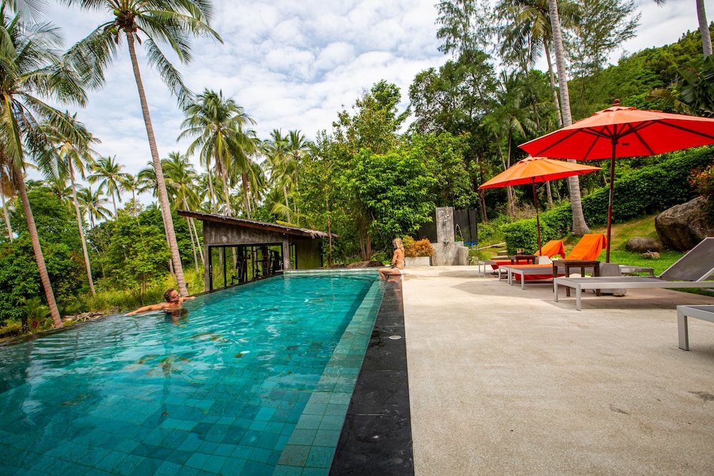 Padel Phangan Suite photo2