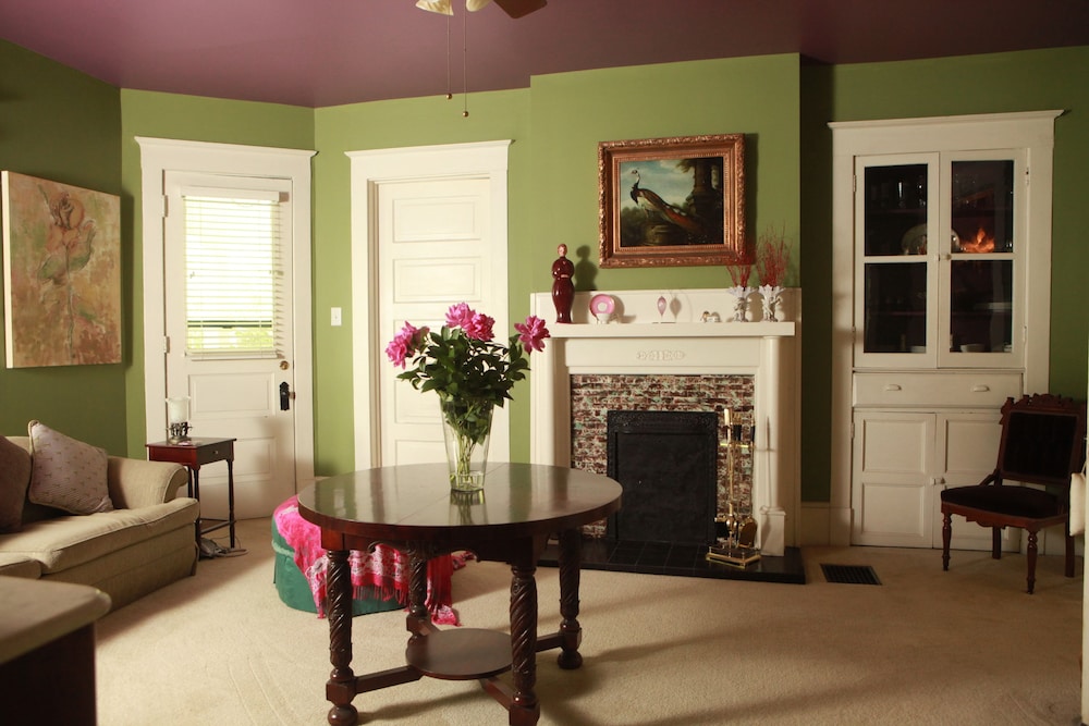 The Dailey Renewal Retreat Bed Breakfast 39/47