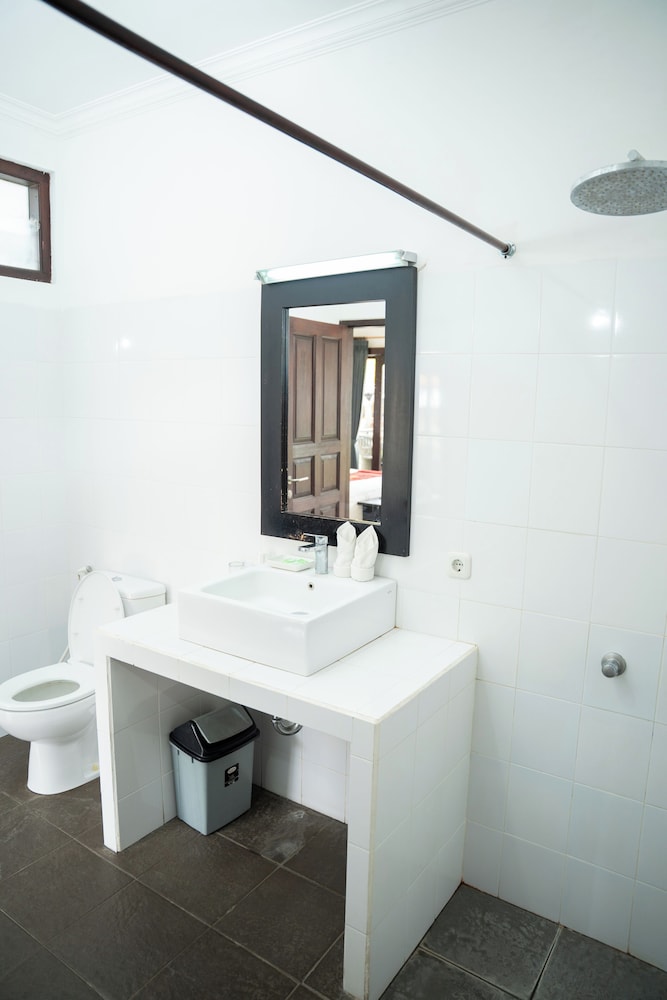 Tulamben Dive Resort 44/45