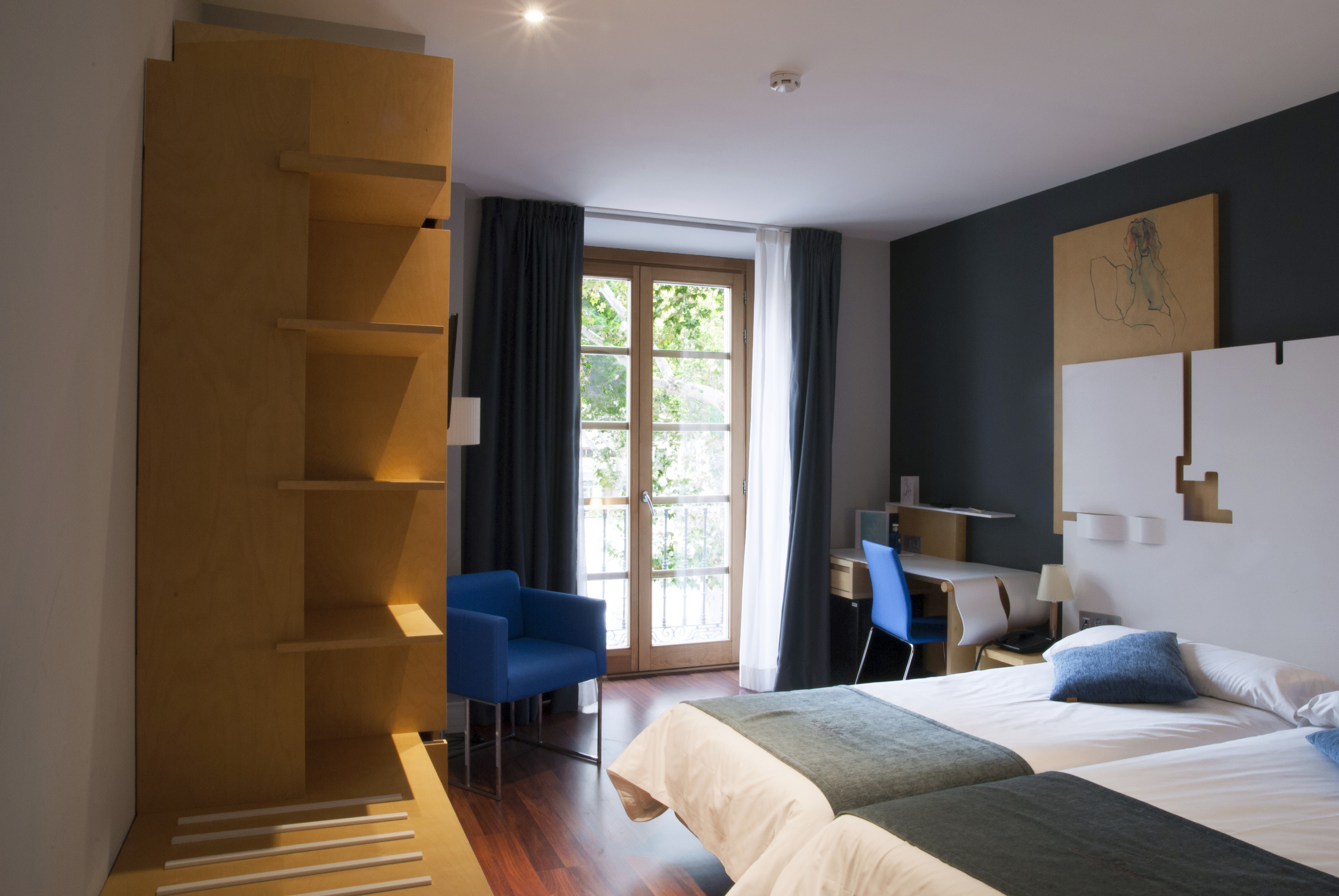 Room, Single, Double Bed, Balcony, Zenit El Coloquio 2/2