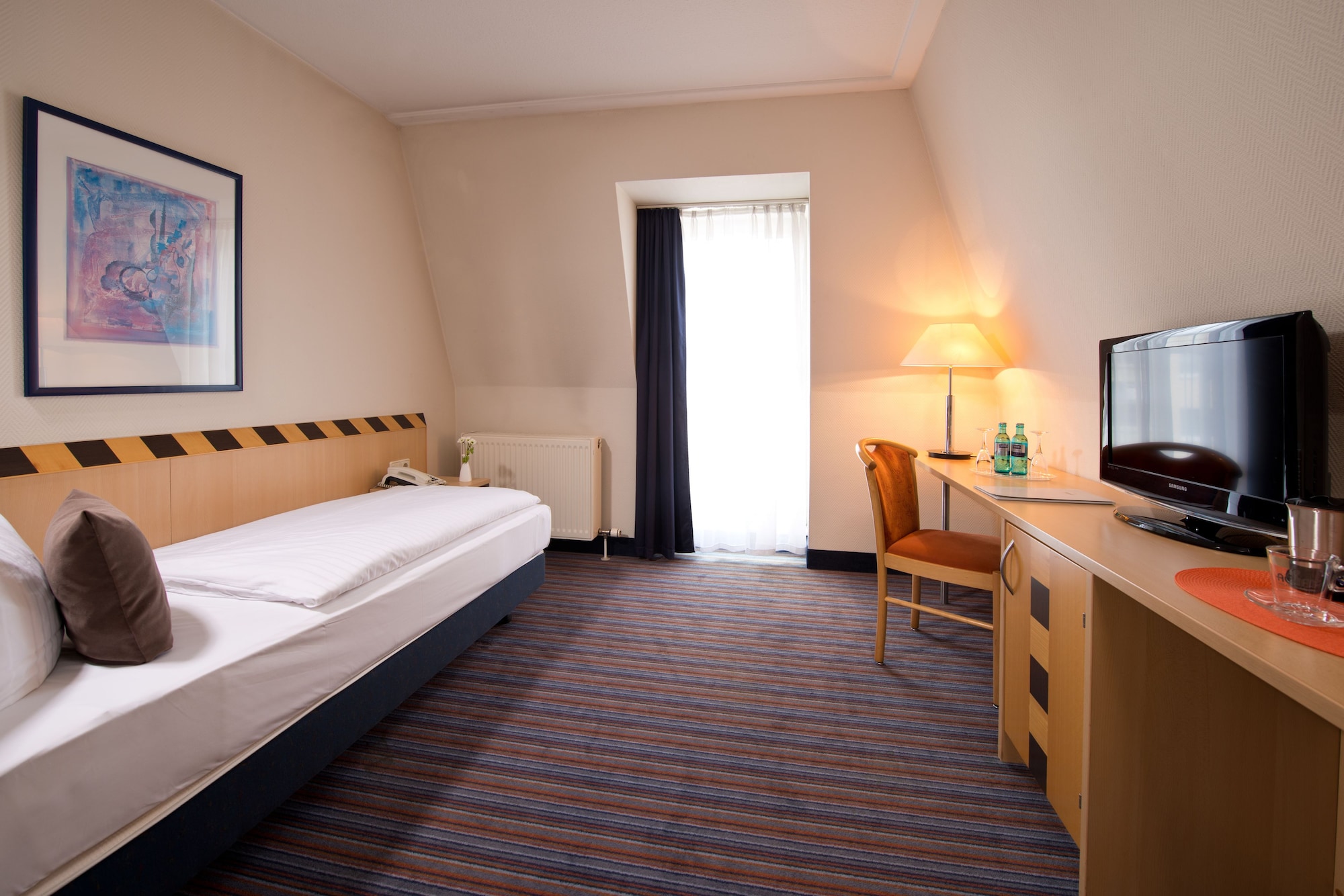 Business, Single, ACHAT Hotel Dresden Elbufer 5/11