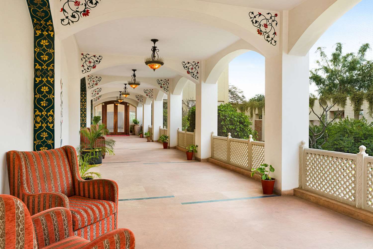 Ramada by Wyndham Jaipur Jaisinghpura 41/59