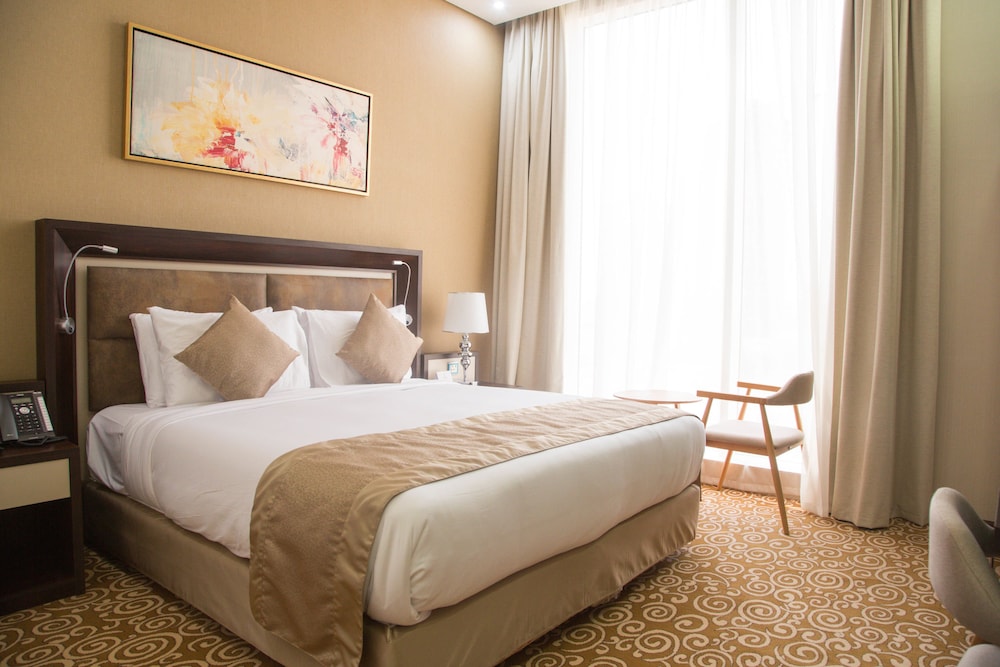 فندق كراون روز(Crown Rose hotel) 7/53