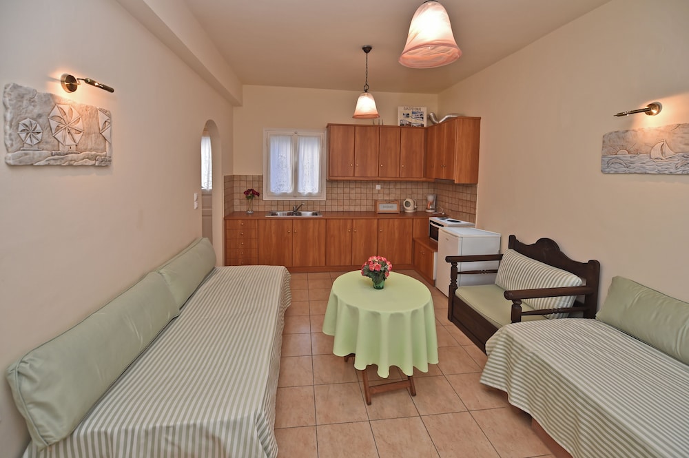 Matas Apos Apartments 46/63