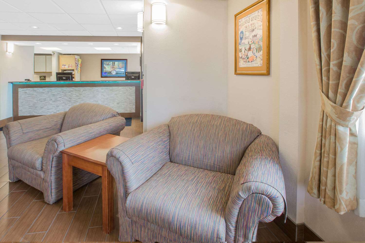 Days Inn by Wyndham Hillsdale 11/19