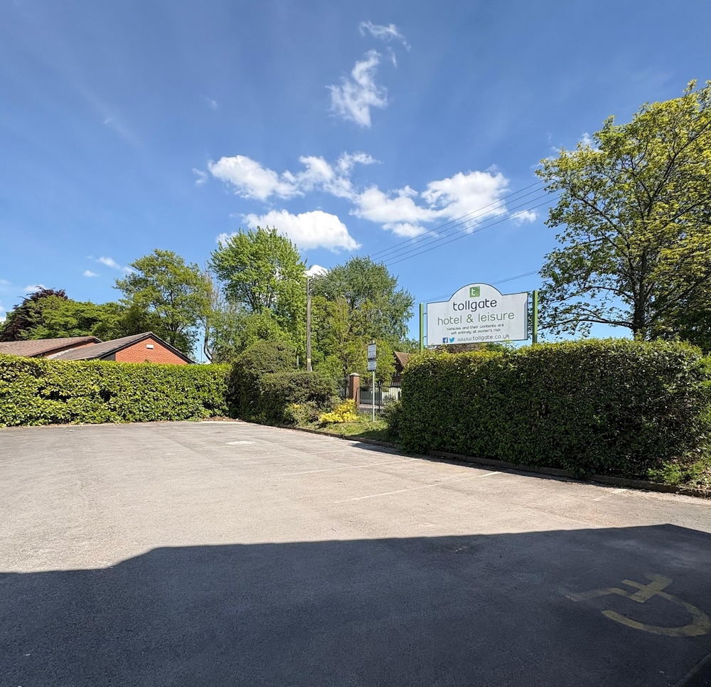 Tollgate Hotel And Leisure 15/20