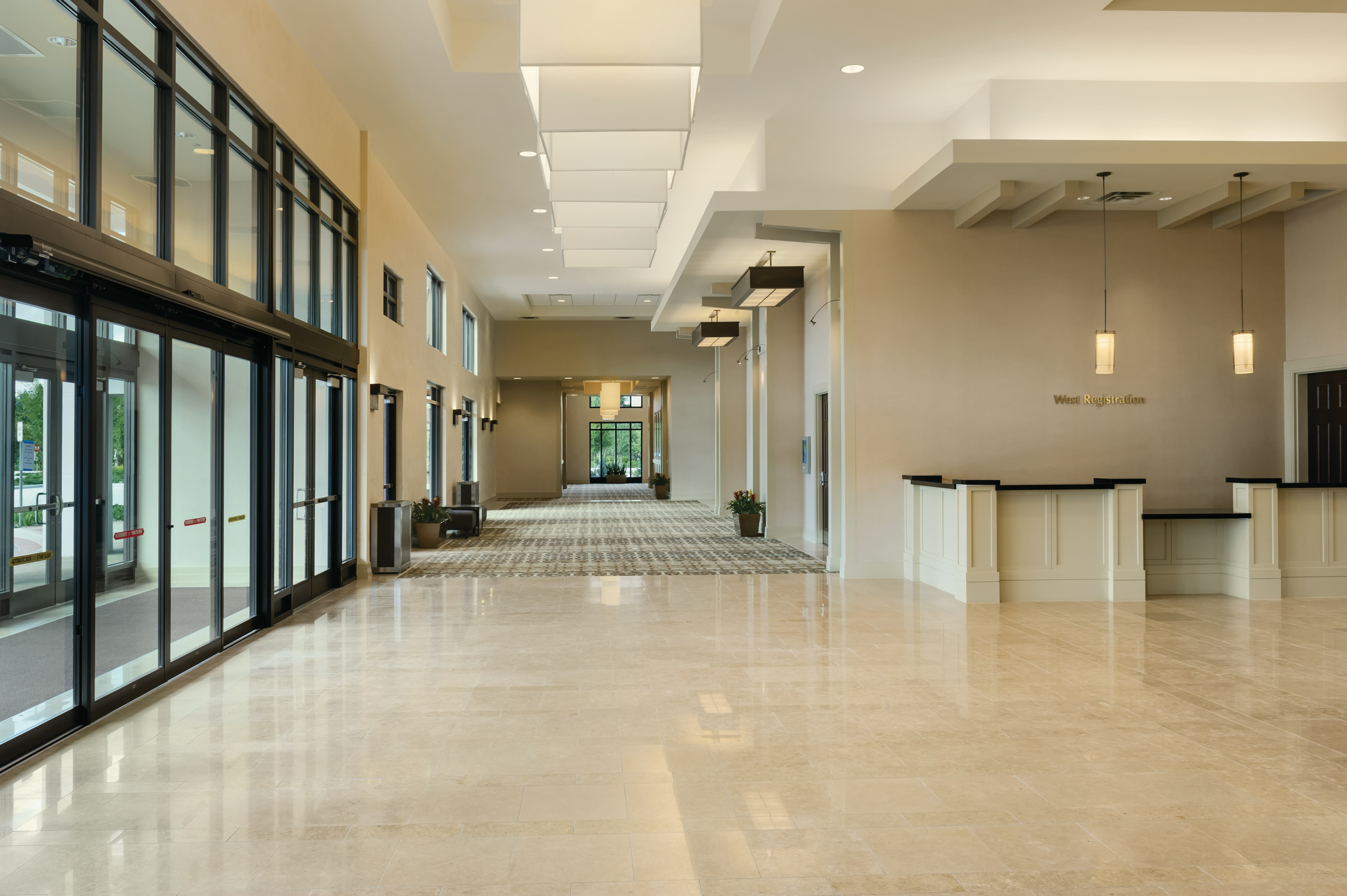 Embassy Suites By Hilton Orlando Lake Buena Vista South 18/82