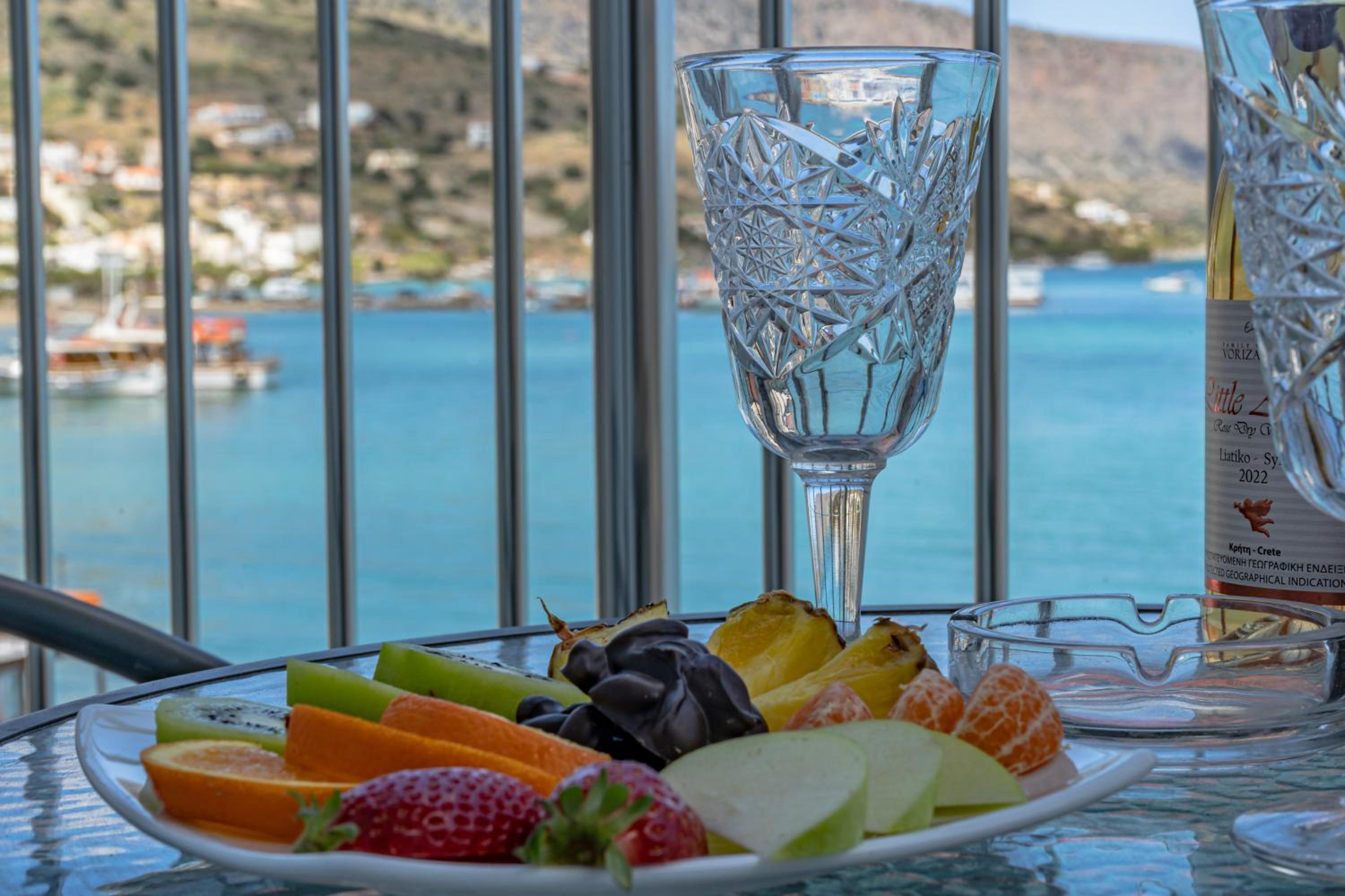 Aristea Hotel 7/19