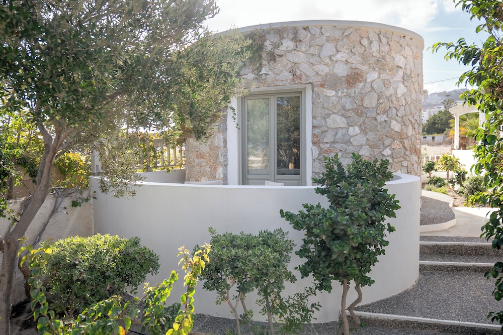 Mathios Village 8/74