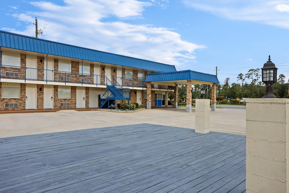 Rodeway Inn Baxley, GA 71/86