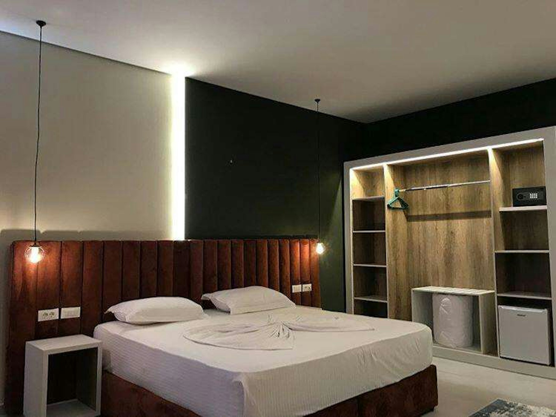 Ajsel Hotel 13/45