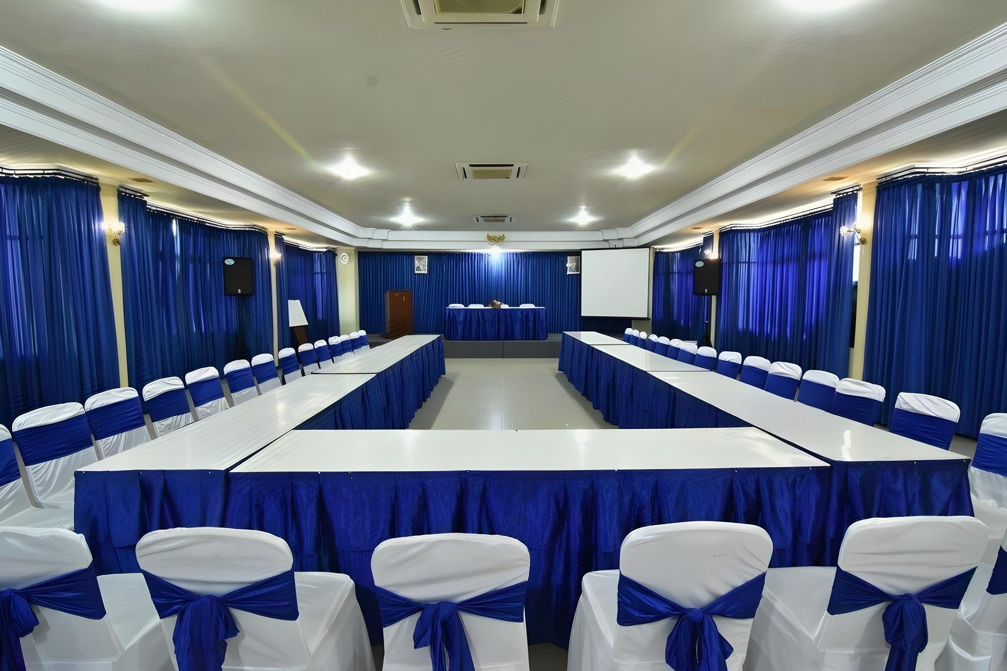 Hotel Sendang Sari 36/40