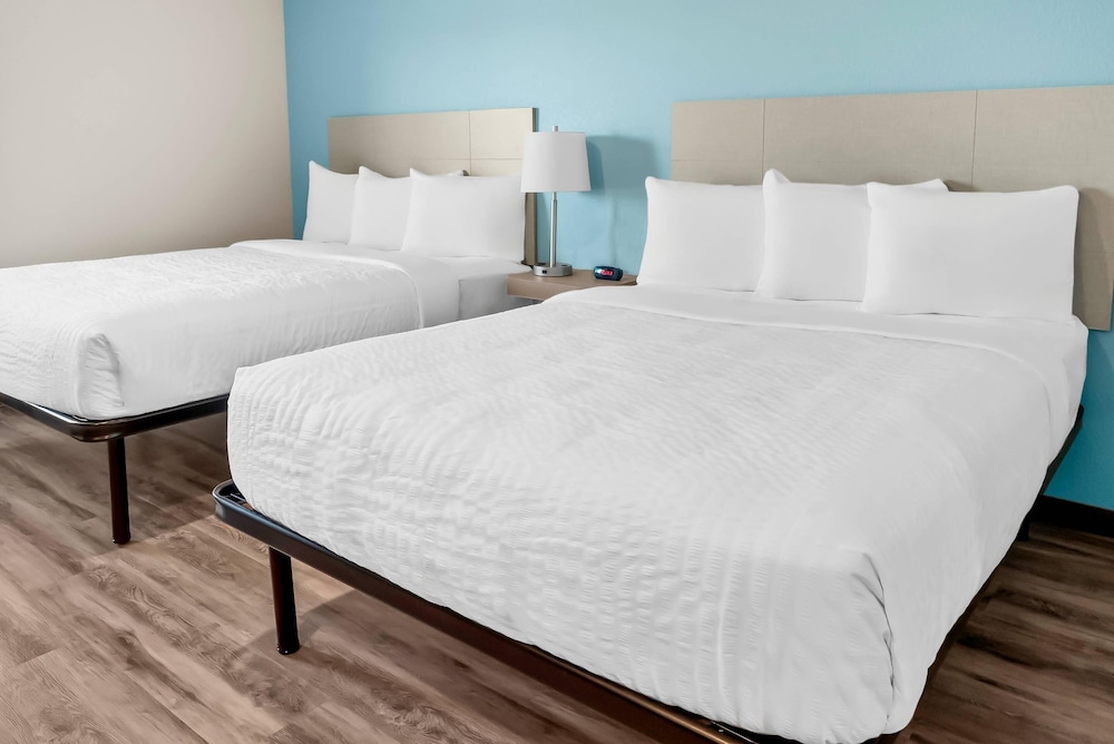 WoodSpring Suites Greenville Airport 18/42