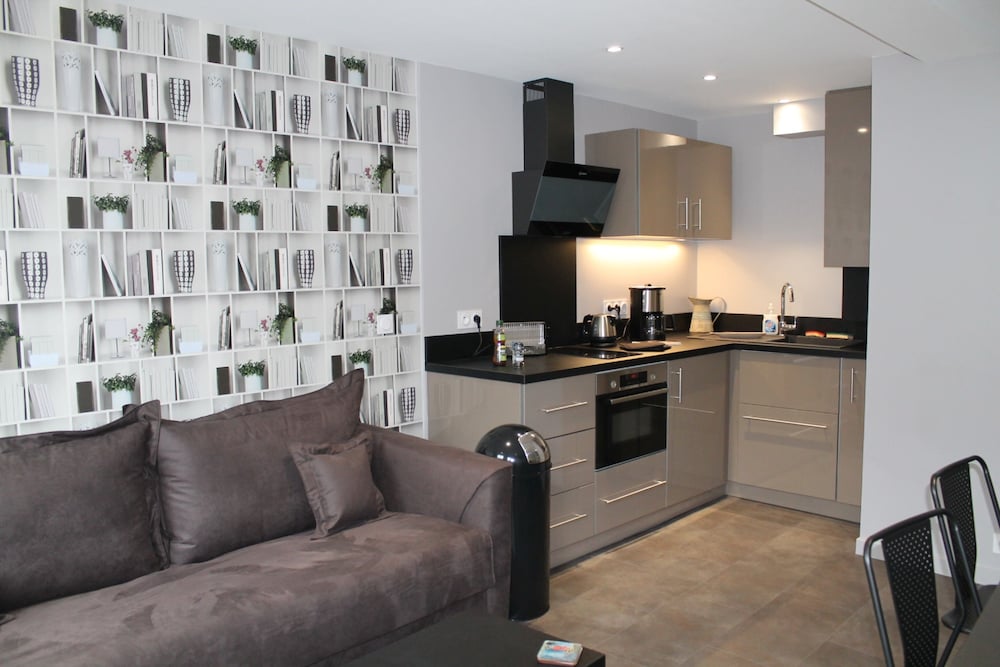 Hotel Du Dauphin Les Loges 35/50