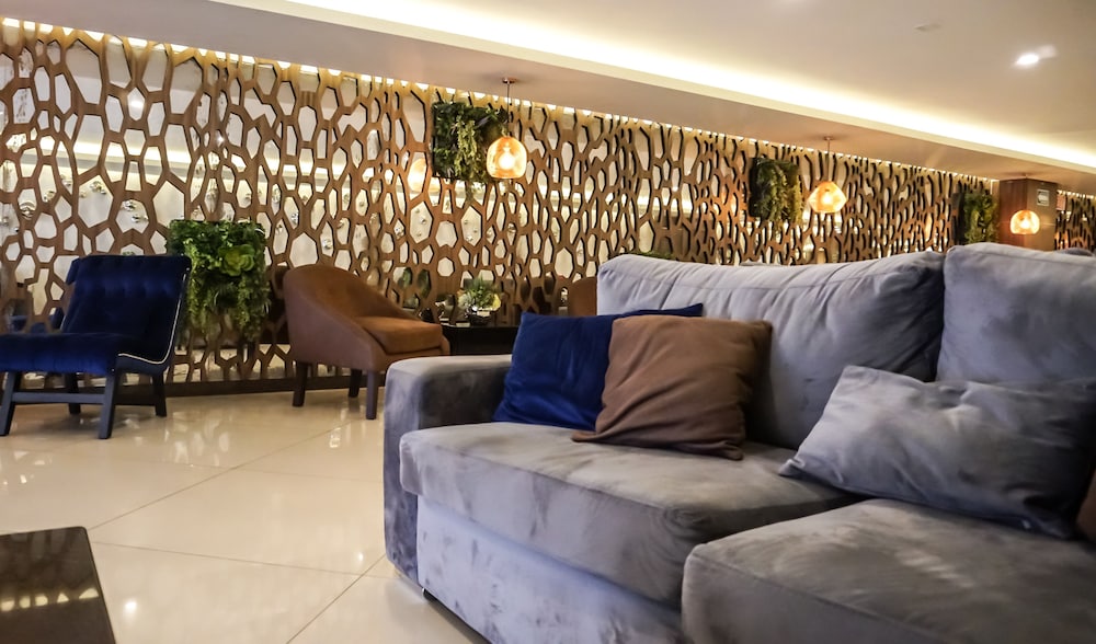 Hotel Dali Ejecutivo 75/86