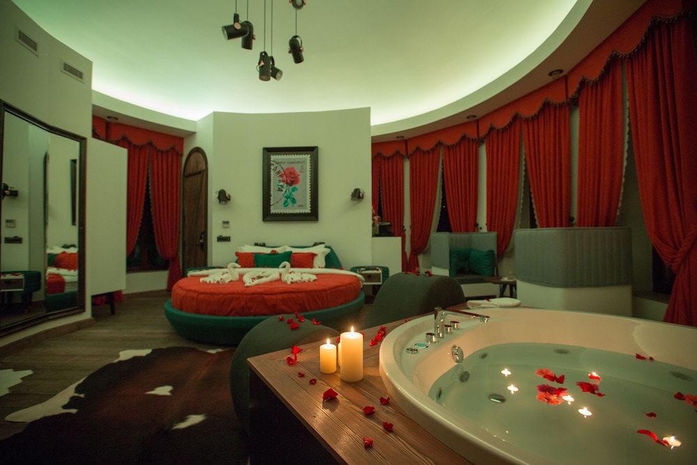 Cephanelik Butik Hotel 40/63
