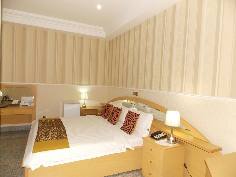 Best Western Plus Ajuji Hotel 12/29