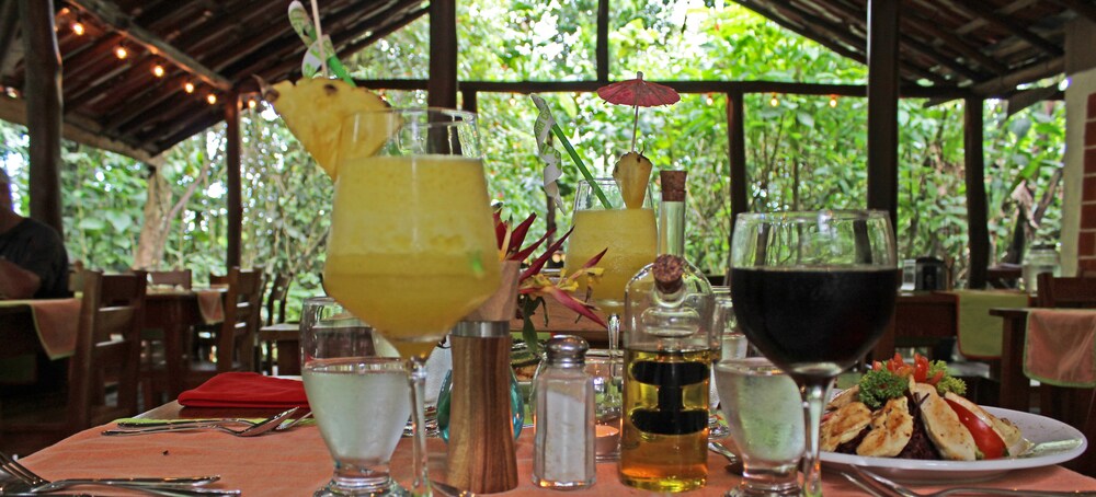 Arenal Oasis 20/50
