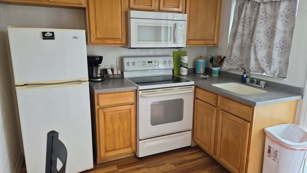 Family, Studio, 2 Queen Beds, Kitchenette, Ground Floor