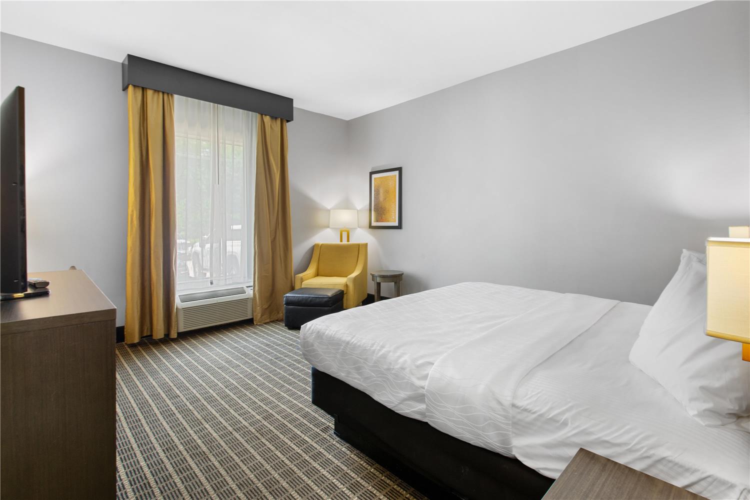 Best Western Plus Regency Park 10/43