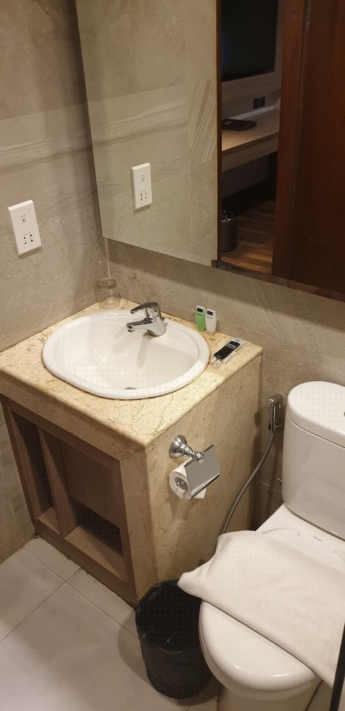 Rivoli Hotel Jakarta 7/43