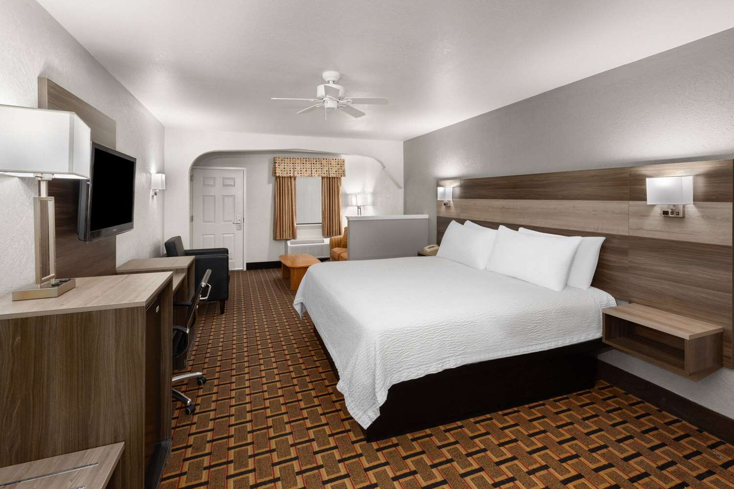 Ramada Limited San Angelo 24/47