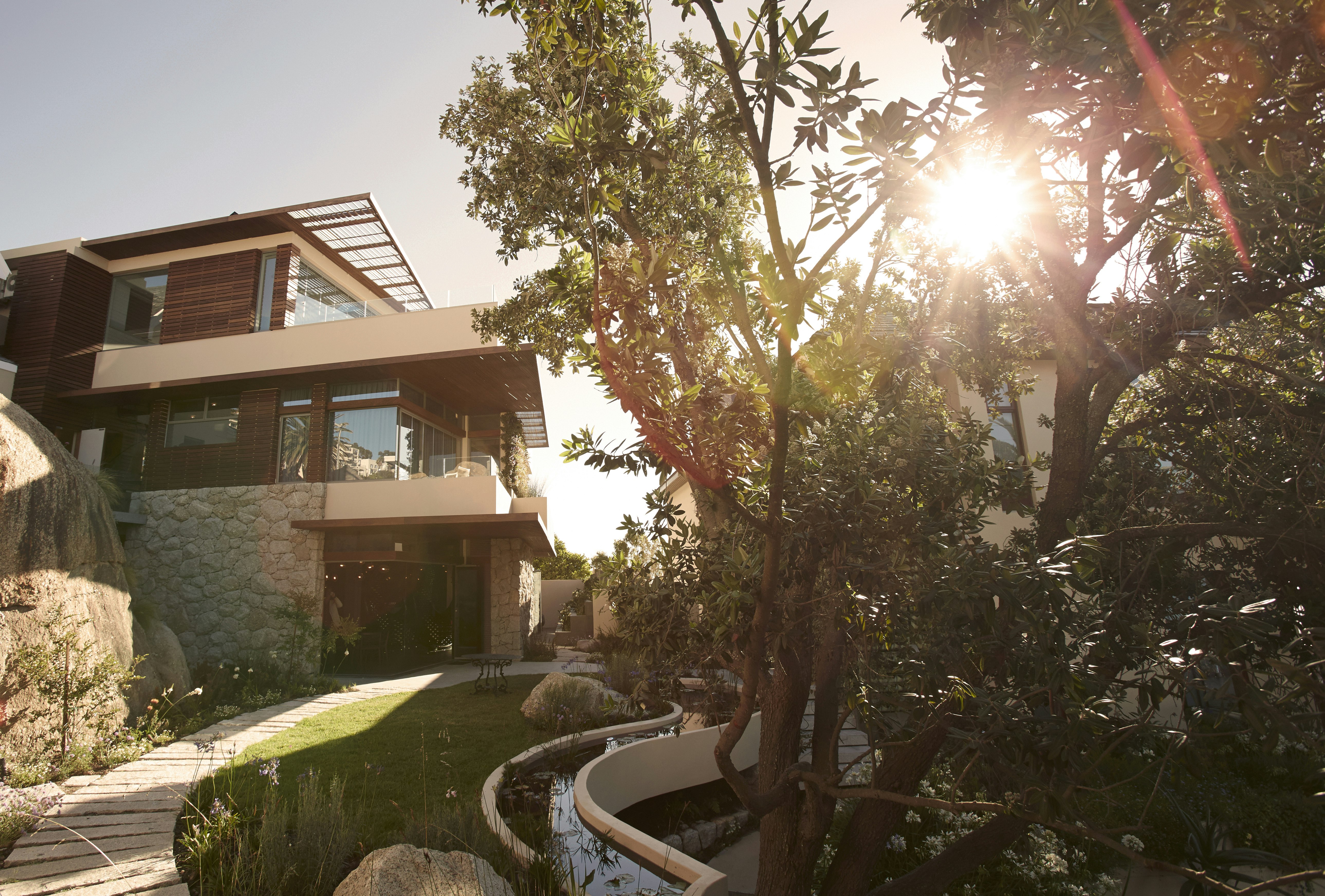 Ellerman House 64/69