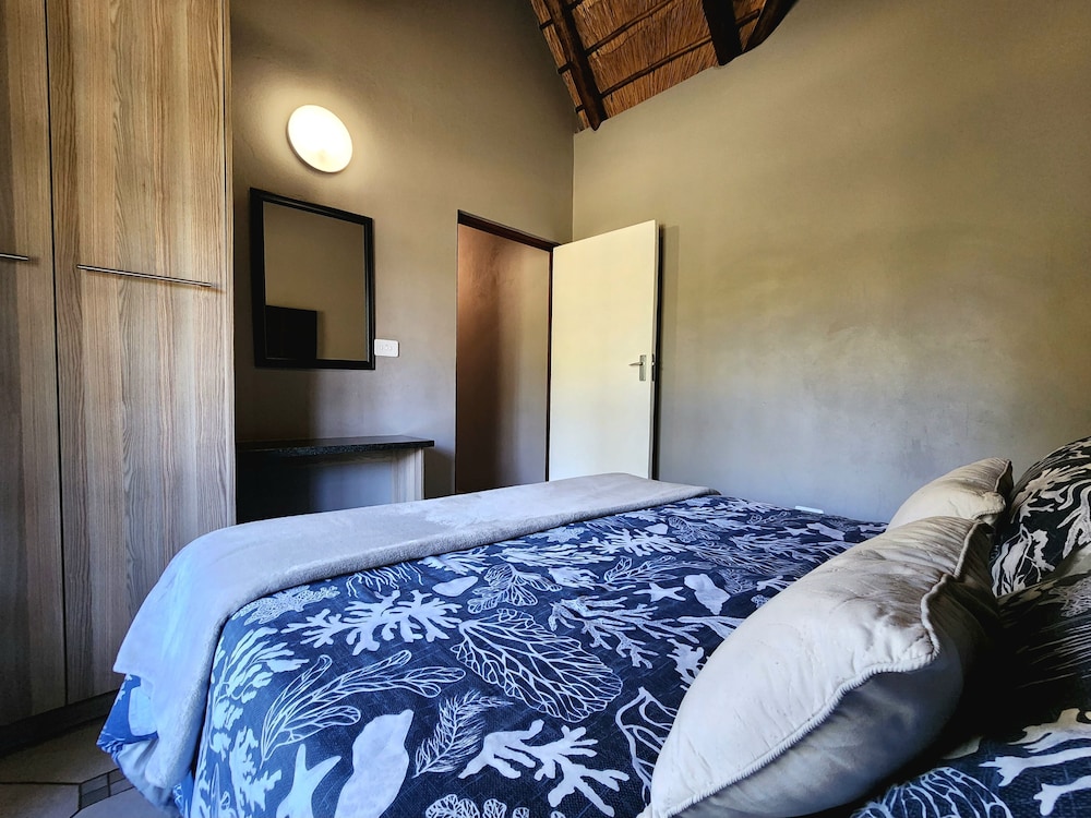 Buyskop Lodge 8/50