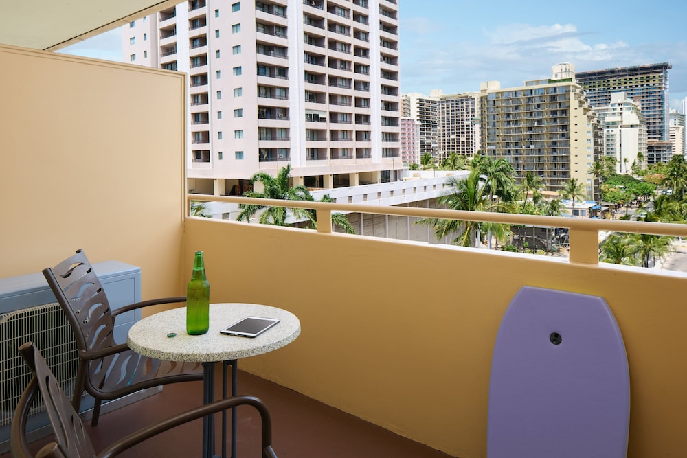 Waikiki Malia 60/69