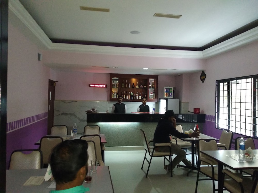 ISSACS RESIDENCY 23/32