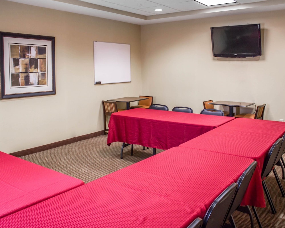 Comfort Suites Lewisburg, PA 41/48