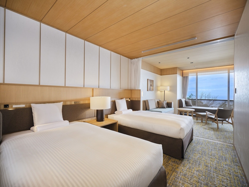 PREMIUM, SUITE, OCEAN VIEW