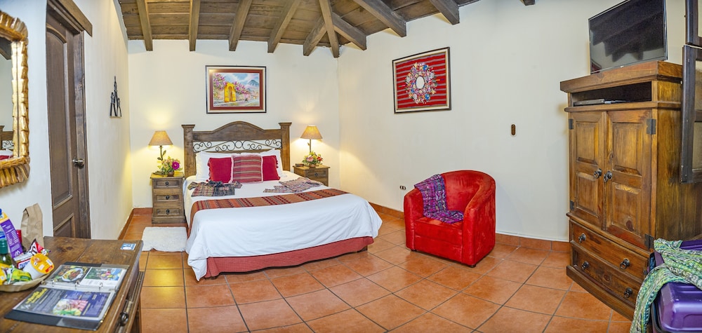 Meson Del Valle Hotel 8/50