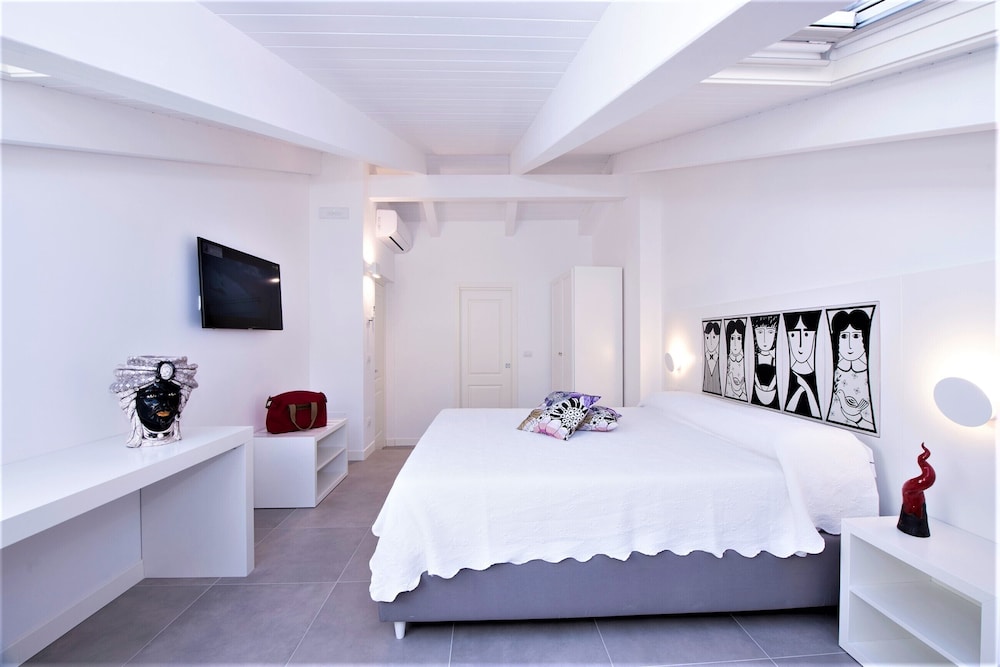 Zia Pupetta Suites 6/20