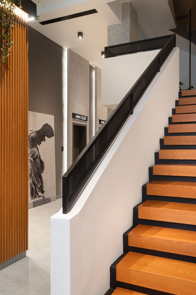 11 Enteka Acropolis Suites 23/50