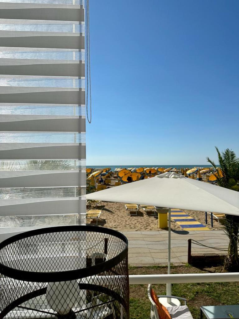 Hotel Nizza Fronte Mare 40/49