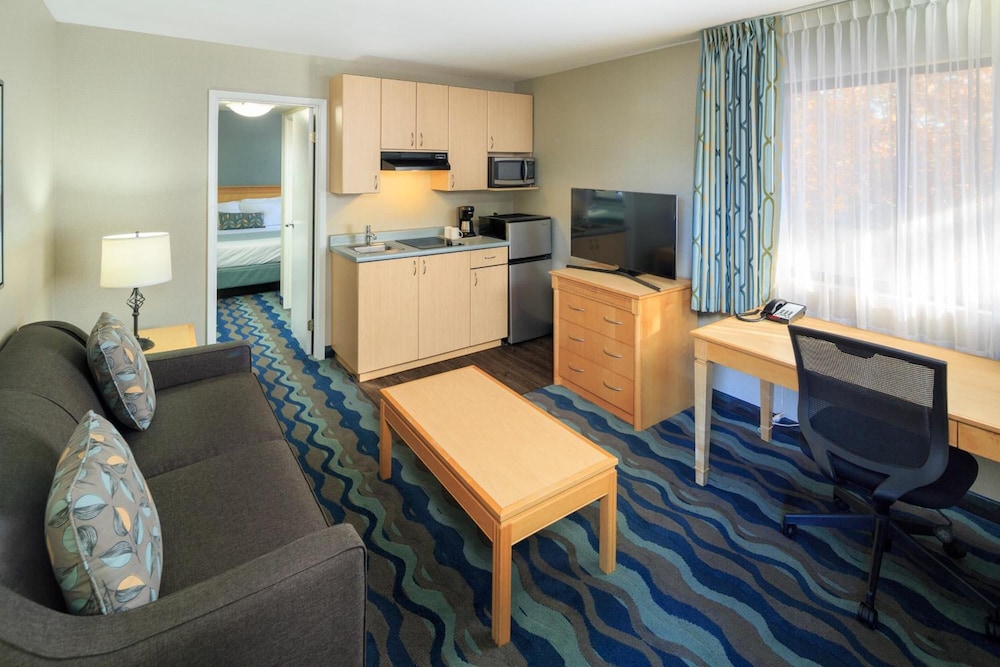Accent Inns Burnaby 34/40
