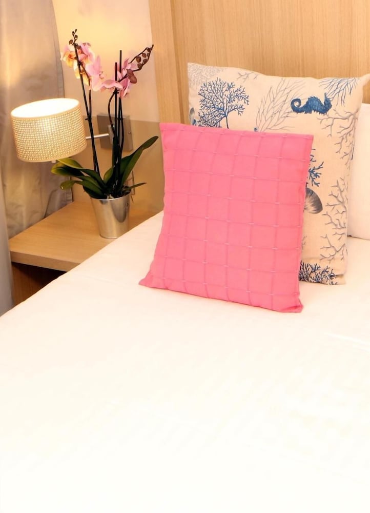 Hotel Le Trinite 28/50