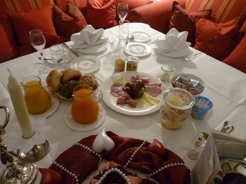 Romantik Hotel Furstenhof 36/50